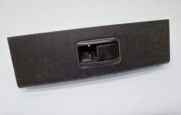 Toyota Corolla Verso AR10 Electric window control switch 742310F030