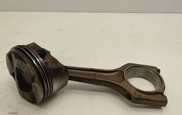 BMW 5 E60 E61 Piston with connecting rod 7589534 11247589534 7570985
