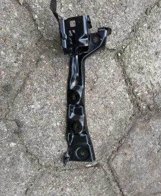 BMW 1 F40 Fender mounting bracket 7450377