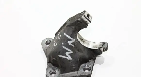 Renault Master III Driveshaft support bearing bracket 8200904226