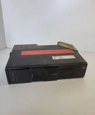 BMW 5 E39 CD/DVD changer 6913388