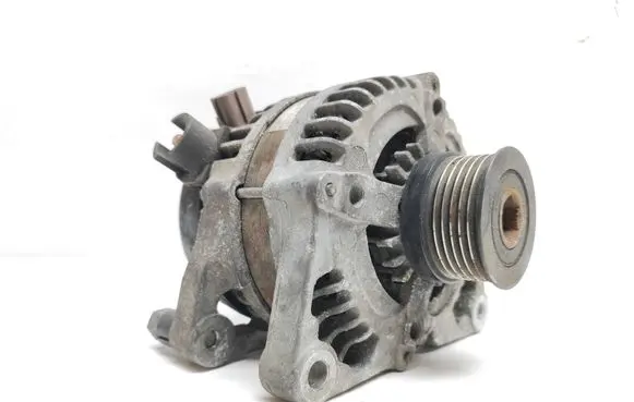Ford Mondeo MK IV Generator/alternator 3M5T1D300PD 30795422 3M5T10300PD