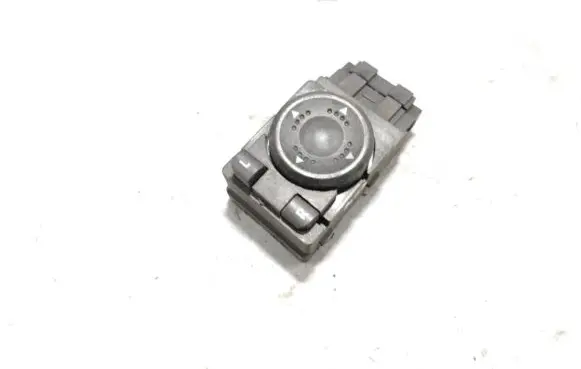 Volkswagen PASSAT B5.5 Wing mirror switch 3B1959565B PA66GF30