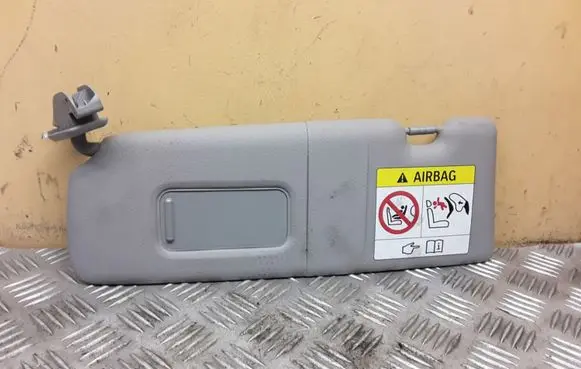 BMW 1 F20 F21 Sun visor 731914803