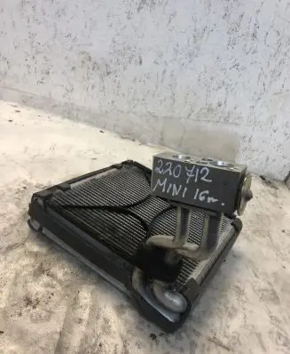 Mini One - Cooper F56 F55 Air conditioning (A/C) radiator (interior) 