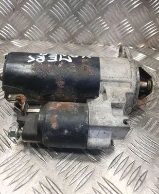 Mercedes-Benz Vaneo W414 Starter motor 0001115008