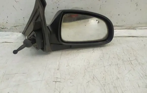 Hyundai Accent Manual wing mirror E4012129 E4022129