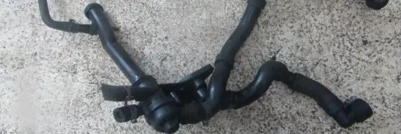 Volkswagen Polo Engine coolant pipe/hose 03c121111b 1j0122291f
