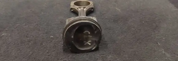 Volkswagen Golf VI Piston with connecting rod 076182