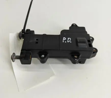 Tesla Model X Door control unit/module 104535400B