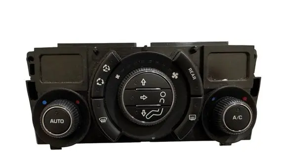 Peugeot 5008 Climate control unit 96738321XT 400017007 S690H7