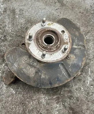 Dodge Journey Front wheel hub