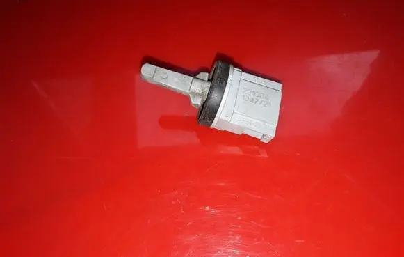 Volkswagen Golf V Interior temperature sensor 585507 221004 104721