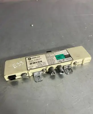 BMW 5 E39 Antenna control unit 65258368879 ETS300220