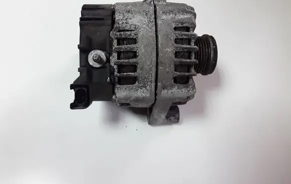 BMW 5 F10 F11 Generator/alternator 8507624
