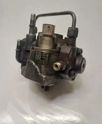 Ford Transit Fuel injection high pressure pump 6C1Q9B395AB