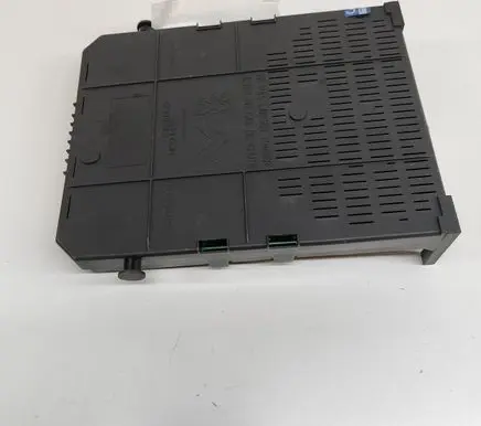 Citroen C4 I Picasso Fuse module 966689568001
