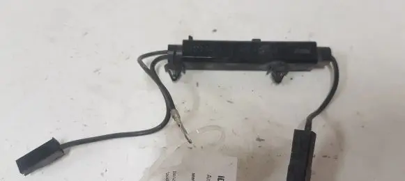 Antenna control unit