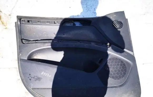 Audi Q7 4L Front door card panel trim 4l1867105