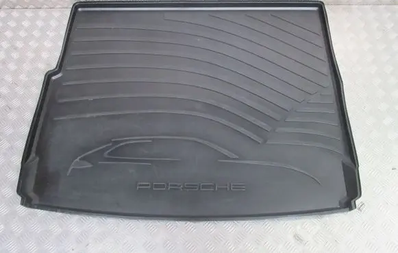Porsche Cayenne (92A) Interior carpet 
