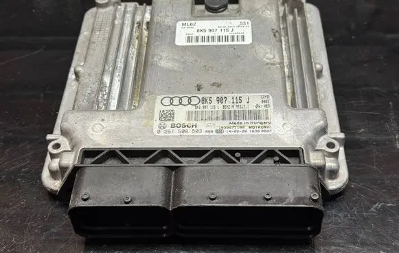 Audi S5 Engine control unit/module 8K5907115J 8K2907115L 0261S08503