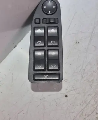 BMW 5 E39 Electric window control switch 6904339 0105 681430