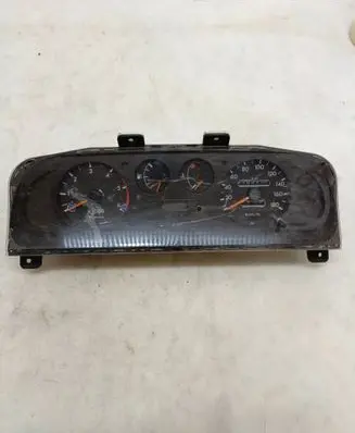 Ford Maverick Speedometer (instrument cluster) 248107F017 21068701 21000503