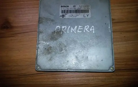 Nissan Primera Engine control unit/module 0261203855 237103j404