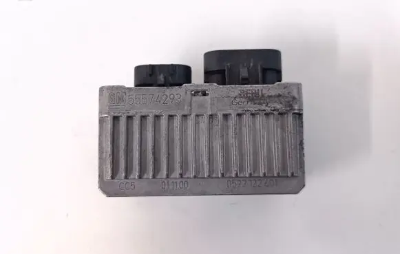 Opel Antara Glow plug pre-heat relay 55574293