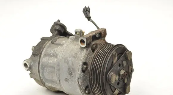 Volvo V40 Air conditioning (A/C) compressor (pump) 31291251