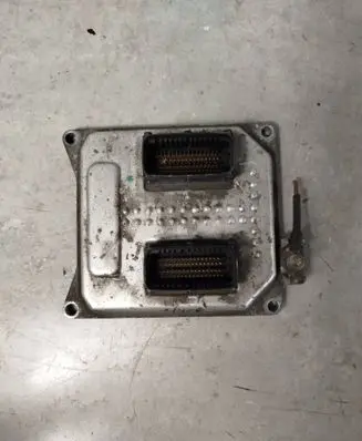 Opel Astra J Engine control unit/module 55564081