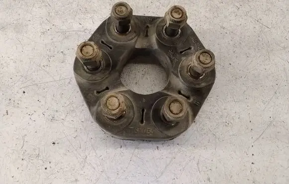 BMW X5 E53 Rear prop shaft donut coupling/joint 7511454