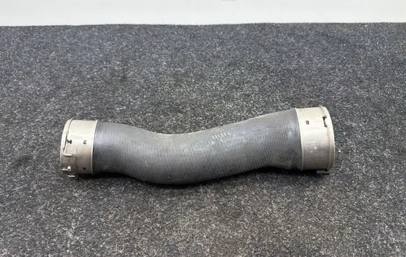BMW 4 F32 F33 Intercooler hose/pipe 7602652 154768