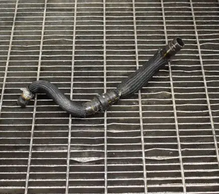Chevrolet Volt I Engine coolant pipe/hose