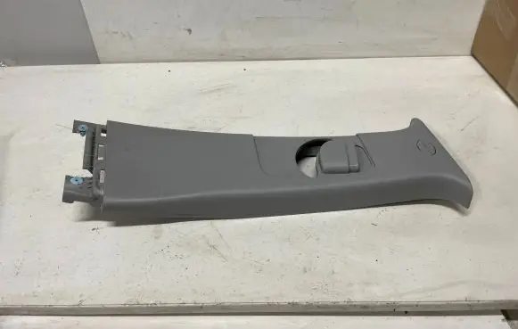 Hyundai i20 (PB PBT) (B) pillar trim (top) 858401J100