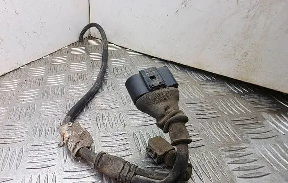 Audi A8 S8 D3 4E Handbrake wiring loom/harness 1J0919231