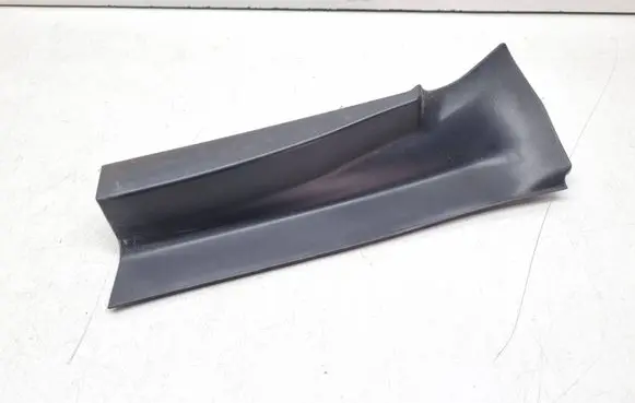 BMW X3 F25 Rear/tail light trim molding 7263604