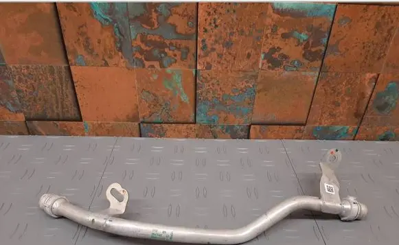 BMW X6 G06 Engine coolant pipe/hose 9845646 17129845646