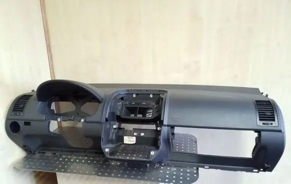 Volkswagen Polo IV 9N3 Dashboard 6Q1857001HP