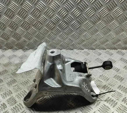 Audi A5 Engine mounting bracket 4M0199308CE