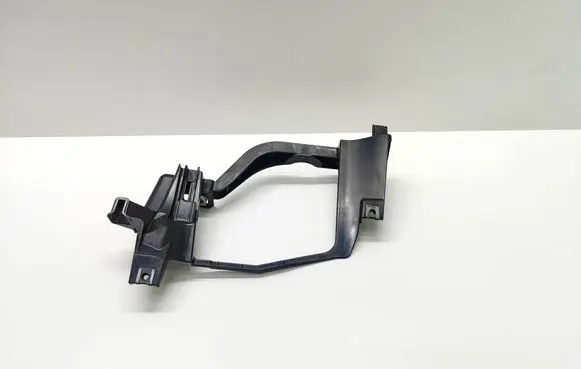 BMW 5 E60 E61 Headlight/headlamp mounting bracket 158737 15873700