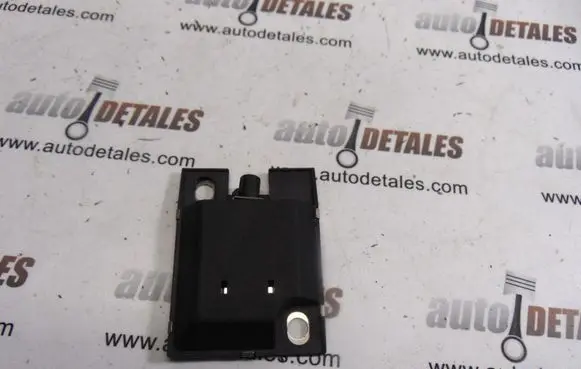 Mercedes-Benz S W221 Aerial antenna amplifier A2118203375