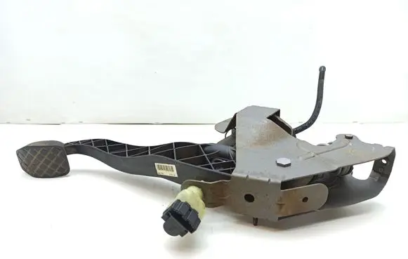 Volkswagen Transporter - Caravelle T5 Clutch pedal 7E1721059F