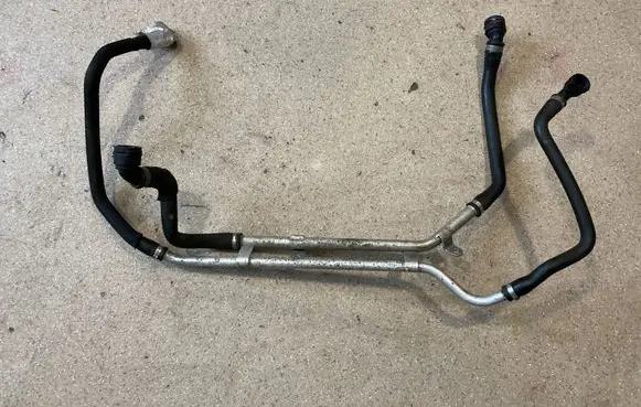 BMW M2 F87 Oil cooling pipe 2409077