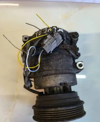 Toyota Corolla E120 E130 Air conditioning (A/C) compressor (pump) 4472203435 HFC134A 10S15L