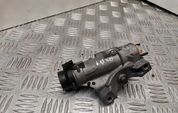 Audi A4 S4 B7 8E 8H Ignition lock 4B0905851N