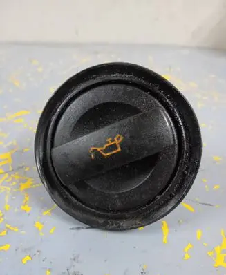 Audi A6 S6 C6 4F Oil filler cap 059103482C