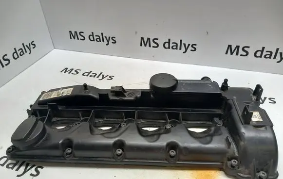 Mercedes-Benz E C207 W207 Rocker cam cover A6510109018 6510109018