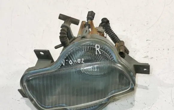Volvo V70 Front fog light 8620229 725807