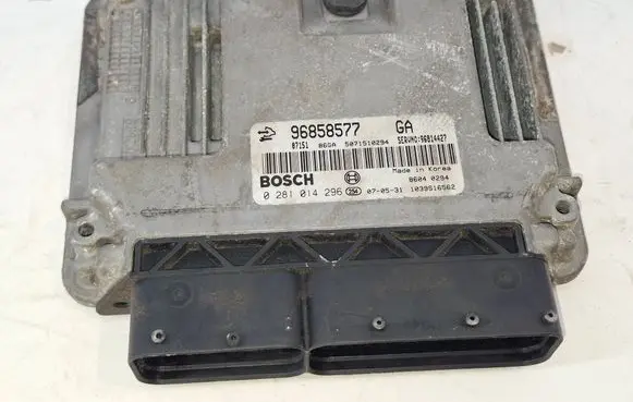 Chevrolet Captiva Engine control unit/module 96858577 0281014296 5071510294